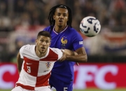 九游官方登录入口-包含克罗地亚将在足球场上一决雌雄的词条