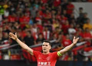 九游投注-关于狼堡门将表现出色，球队稳居积分榜前列的信息