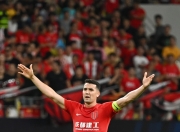 九游投注-关于狼堡门将表现出色，球队稳居积分榜前列的信息