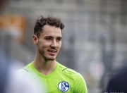 九游官方入口-沙尔克主场大胜不来梅，豪取三分