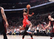 九游官网app-火箭绝杀开拓者，主场比分领先登峰胜利的简单介绍