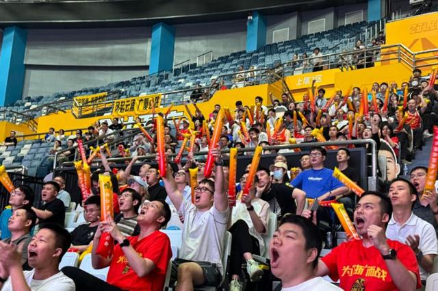 九游体育亚洲官网-湖南队全队备战，力求在下一场比赛中取胜