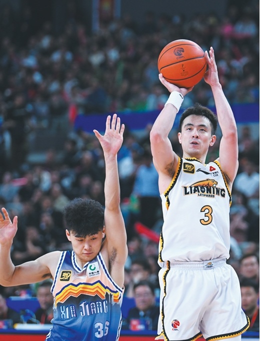 辽宁男篮成功逆袭，以微小优势战胜江苏队的简单介绍