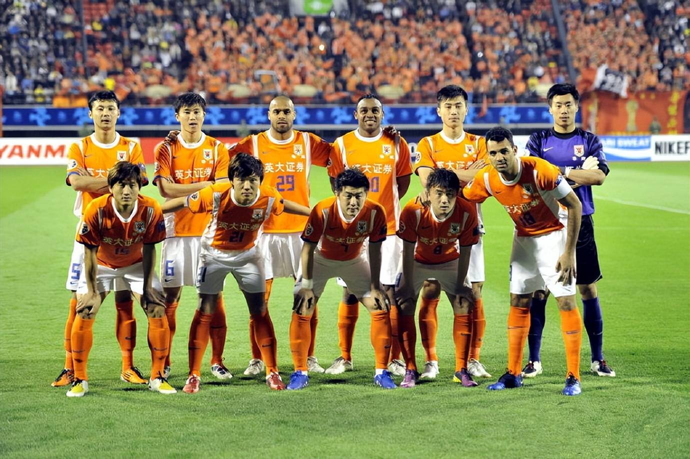 鲁能客场大胜，取得亚冠小组赛首胜