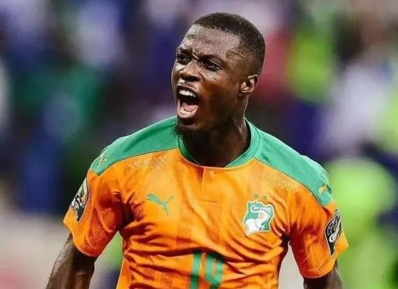 科特迪瓦队成功晋级欧锦赛小组赛，展现实的简单介绍