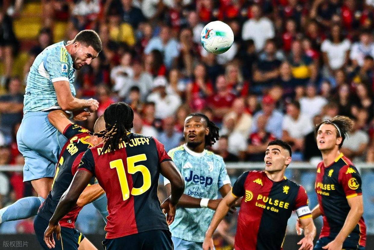 关于意甲赛场上再现绝杀一幕，球迷热血沸腾的信息